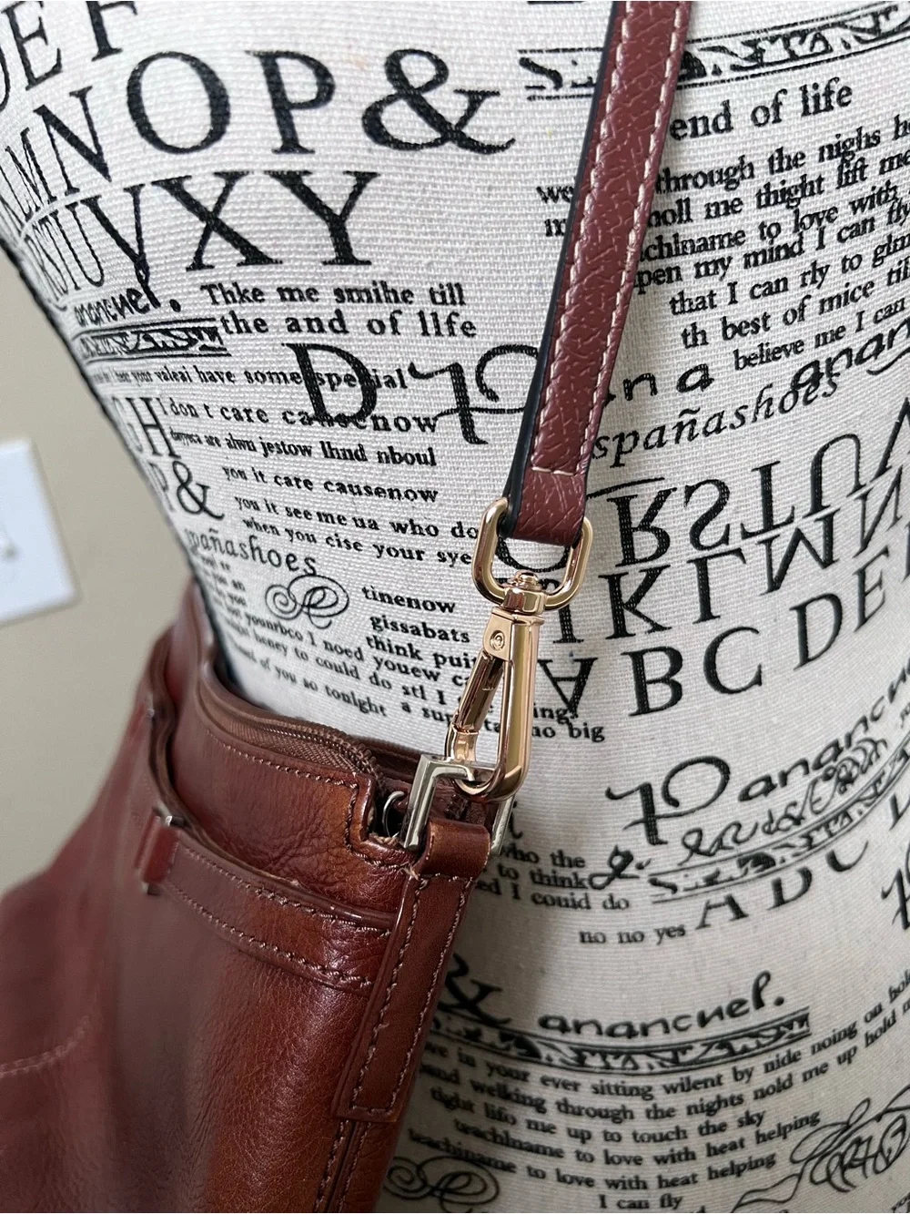 Etienne Aigner Genuine Leather Cognac Shoulder Bag Brown Y2K Minimalist Purse
